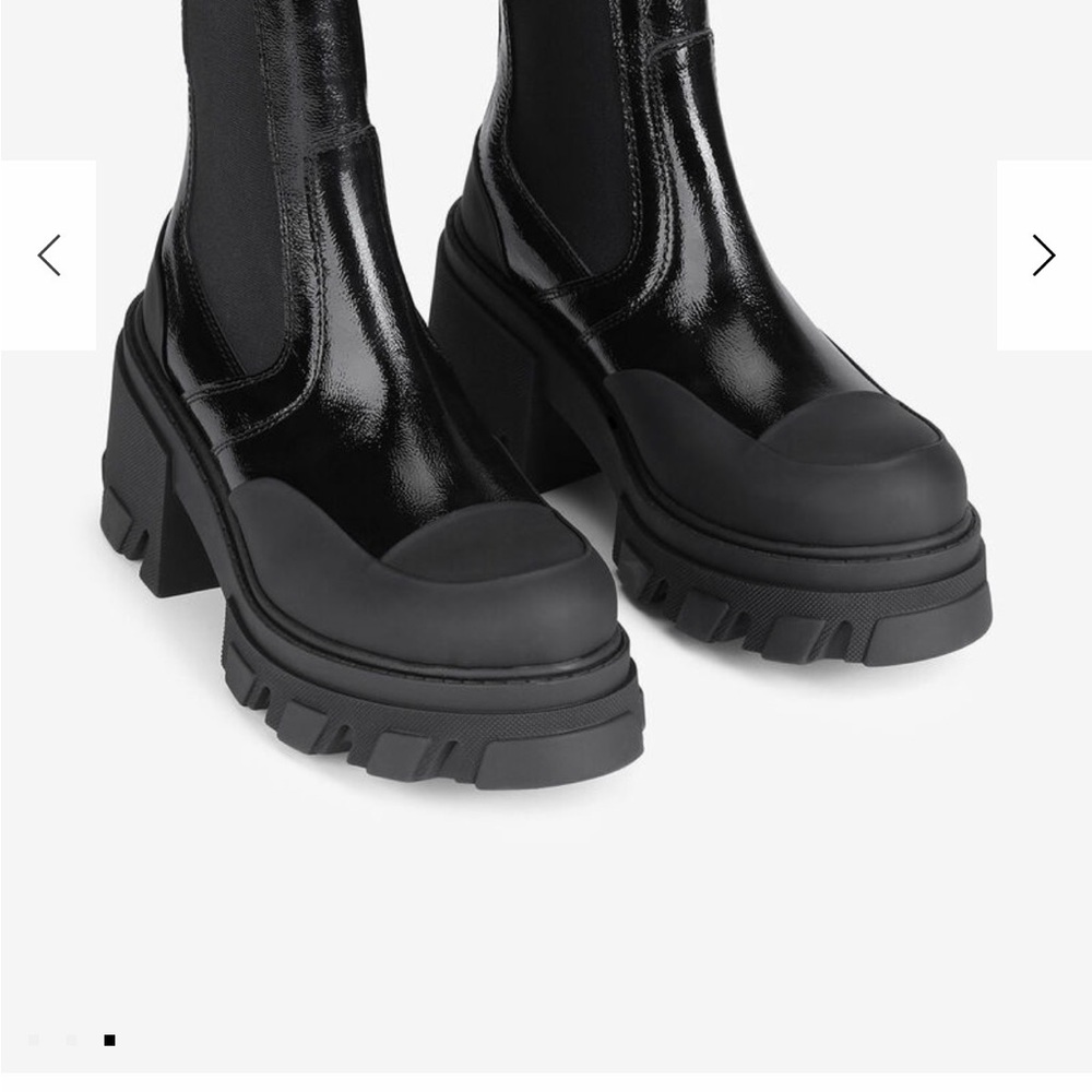 Ganni cleated heeled mid Chelsea boots in Black Naplack
